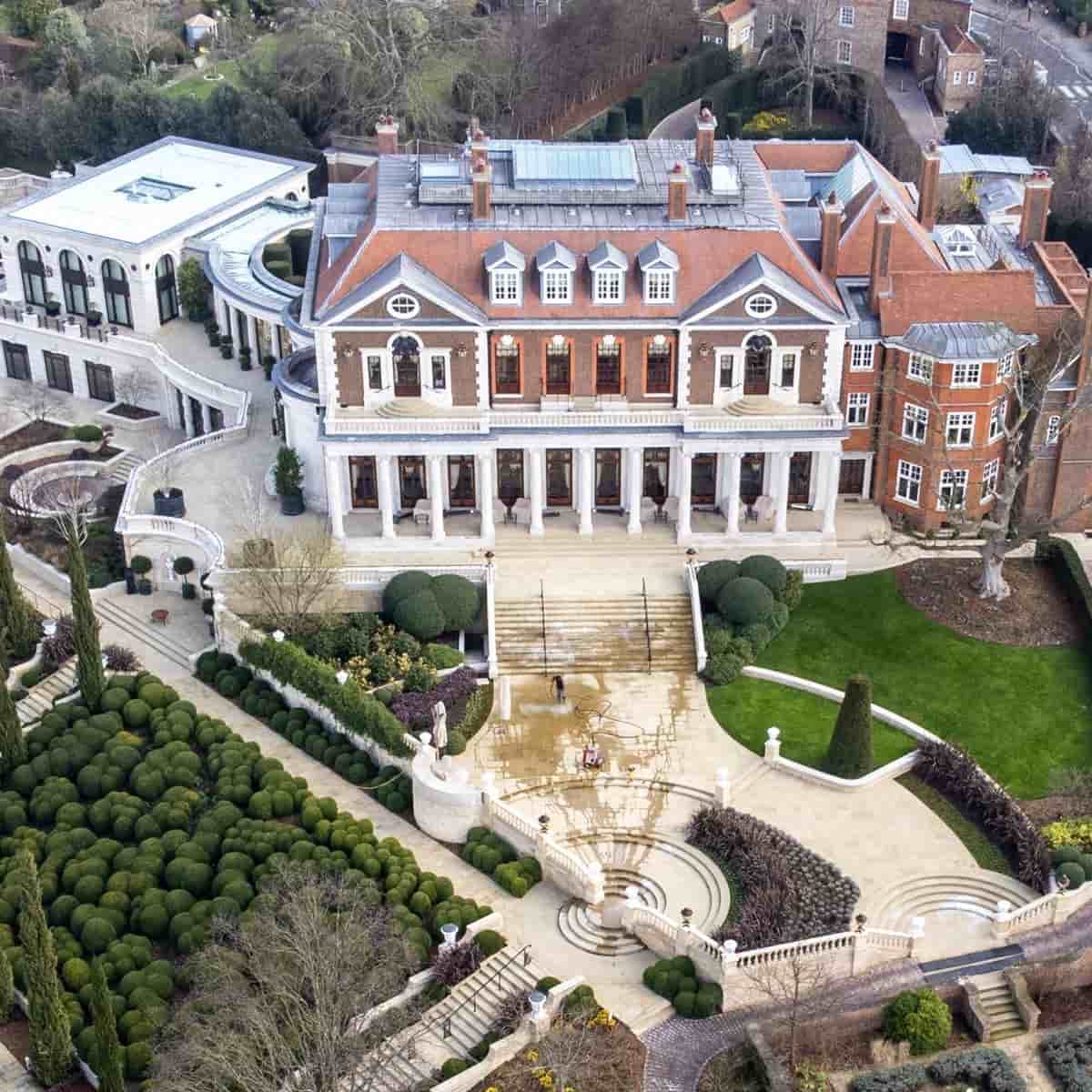 6 Of The Biggest Houses In London 