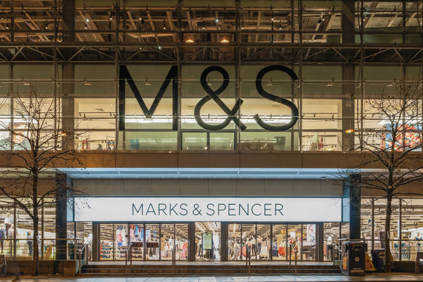 Biggest Marks And Spencer Stores In London!!